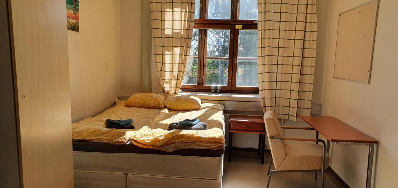 Ainola Hostel Hameenlinna Ngoại thất bức ảnh